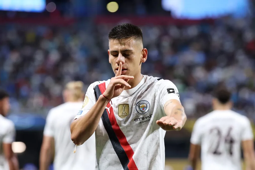 Echeverri, de Inglaterra a Alemania.