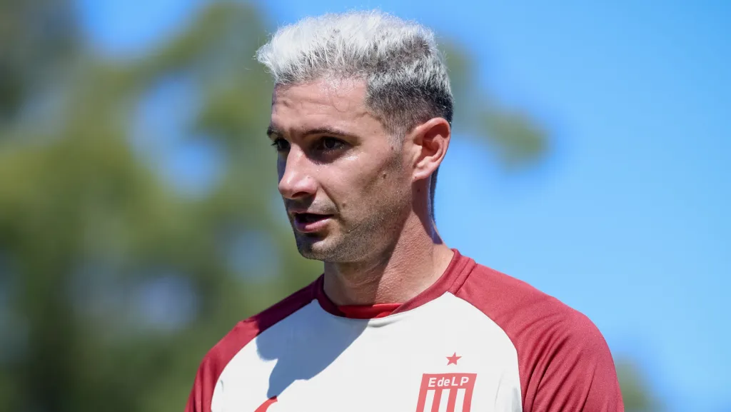 Alario busca volver al gol contra River.