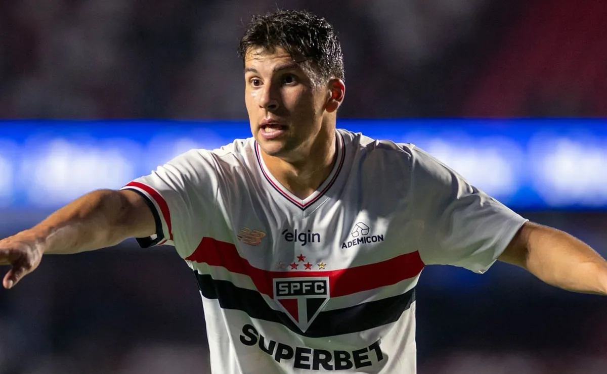 El ex River fue punto de las críticas.