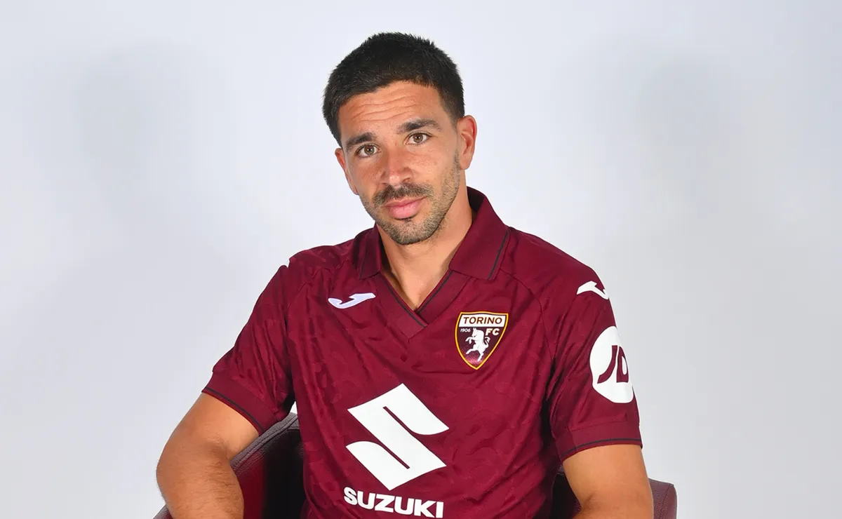 Gio Simeone fue presentado en Torino.