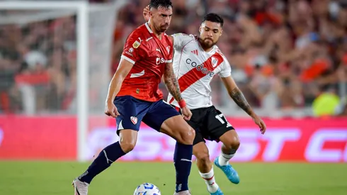 River visita a Independiente.