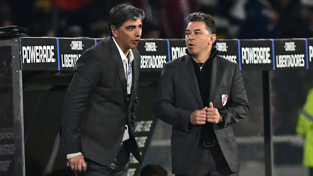 Gallardo y Biscay metieron mano en el equipo.