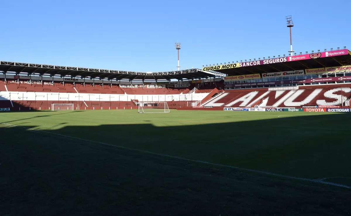 Finalmente, River no podrá llevar gente a Lanús.