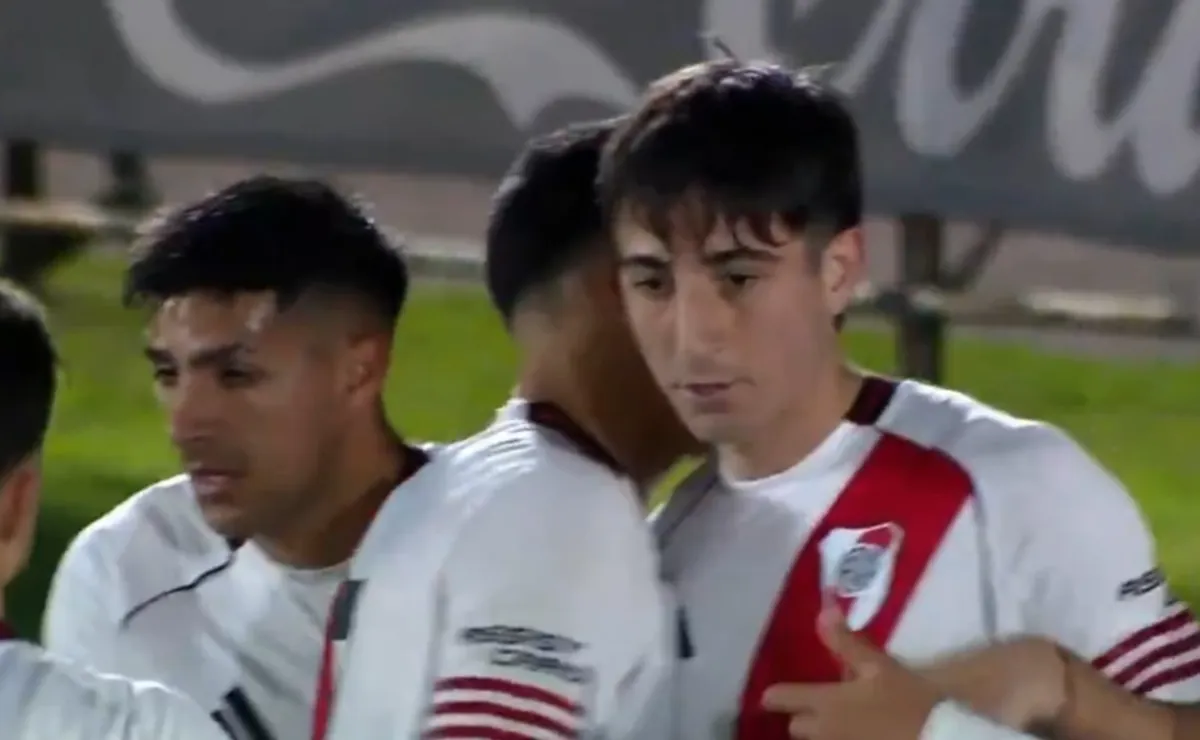 El Millonario recibió al Tomba en River Camp.