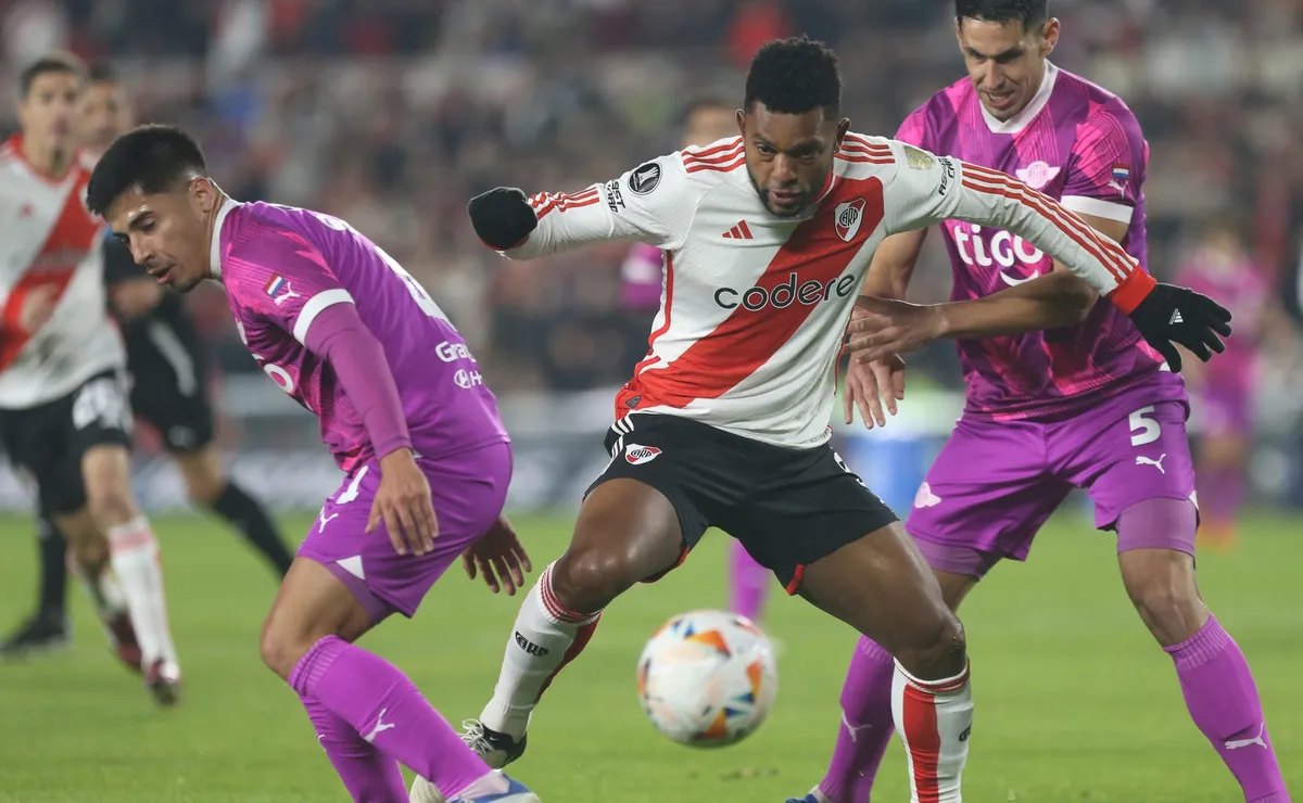 River vuelve a jugar ante Libertad.