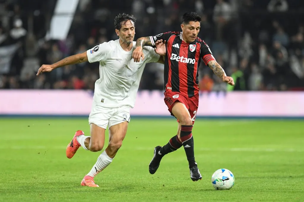 Enzo Pérez descansa contra Lanús.