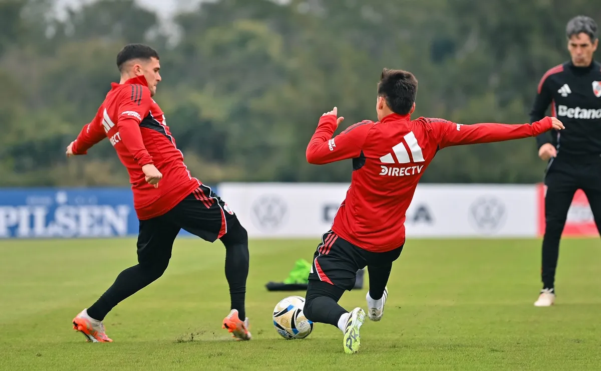 River entrenó en Asunción a la mañana.