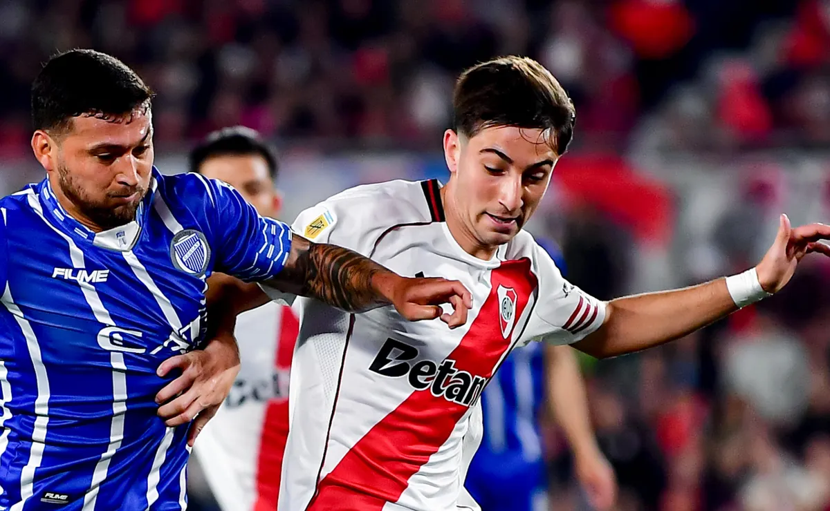 Dadín tuvo su debut en River.