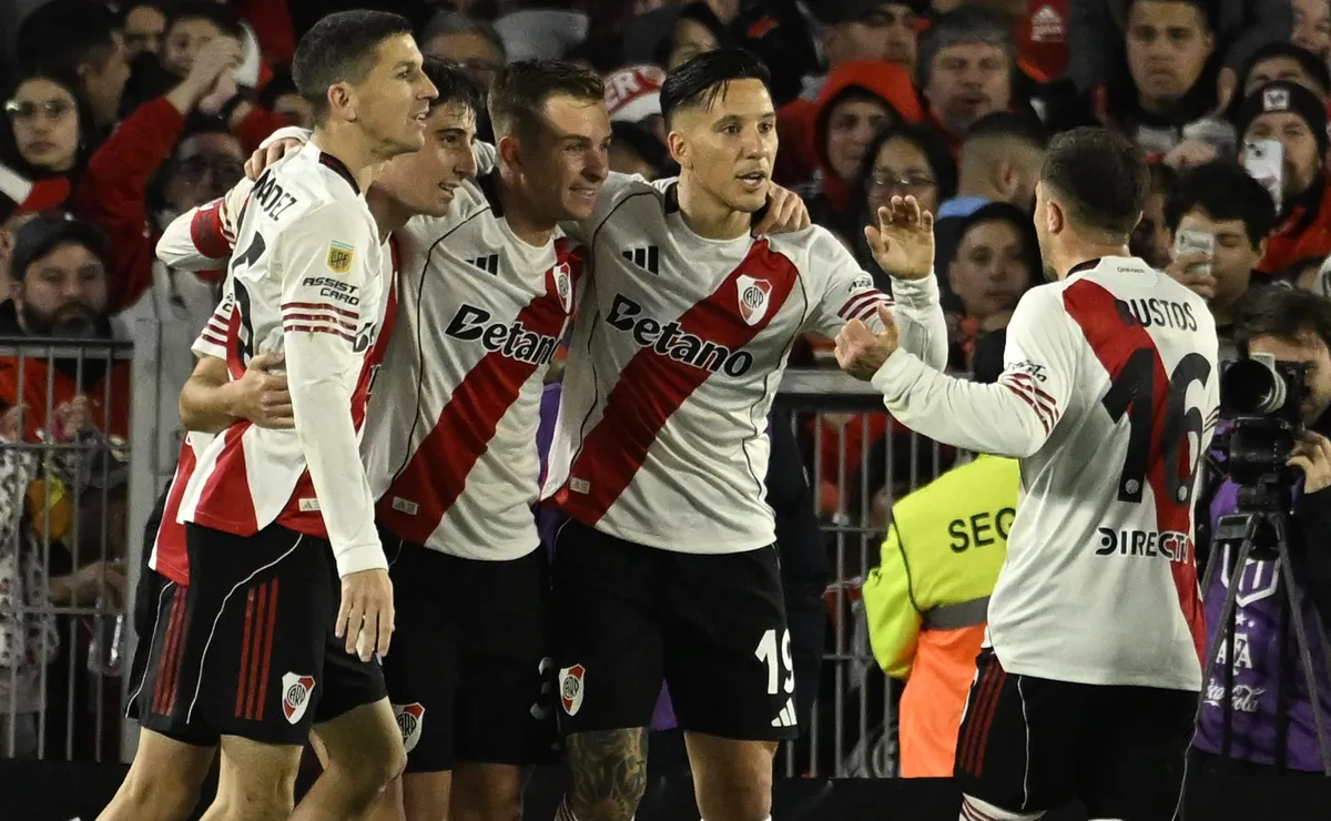 Cómo está River en la tabla anual.