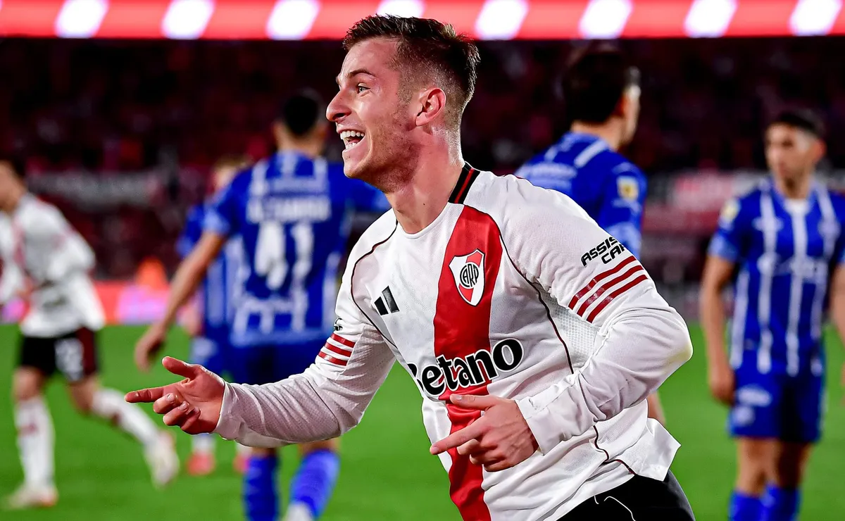 Galoppo viene de meter un doblete y sería titular.