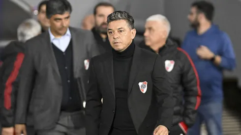 Gallardo define el once de River.