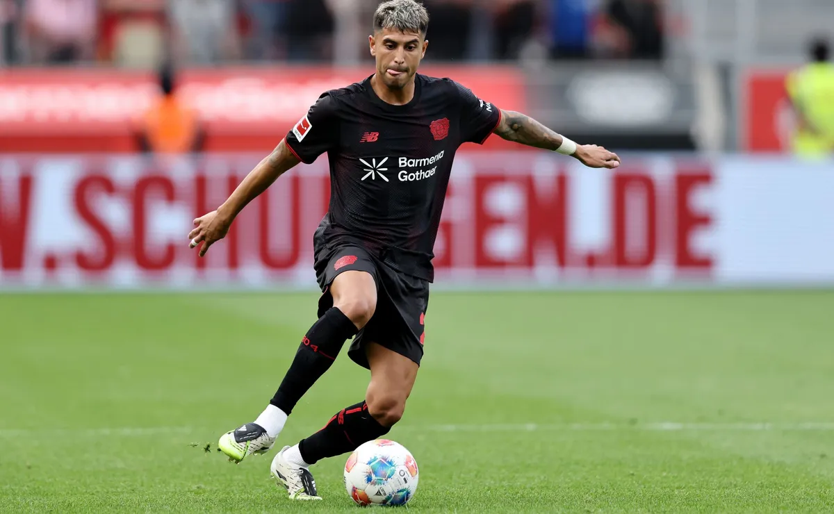 Otra lesión para Exequiel Palacios.