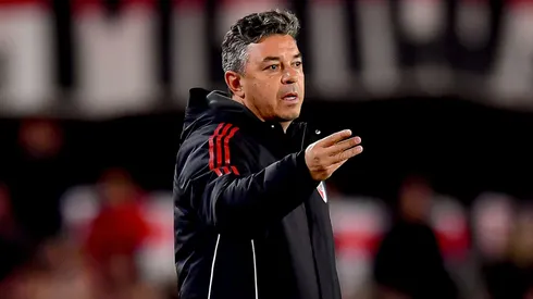 El DT planifica el once para este fin de semana.