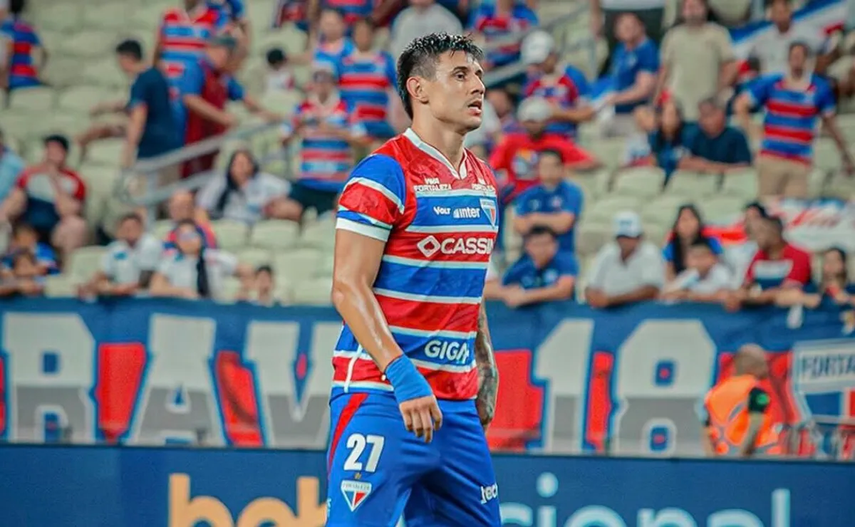 Adam Bareiro vive un flojo presente en Fortaleza.