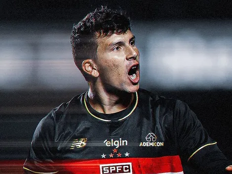 VIDEO | Gonzalo Tapia marcó un gol de palomita en Brasil y sigue de racha