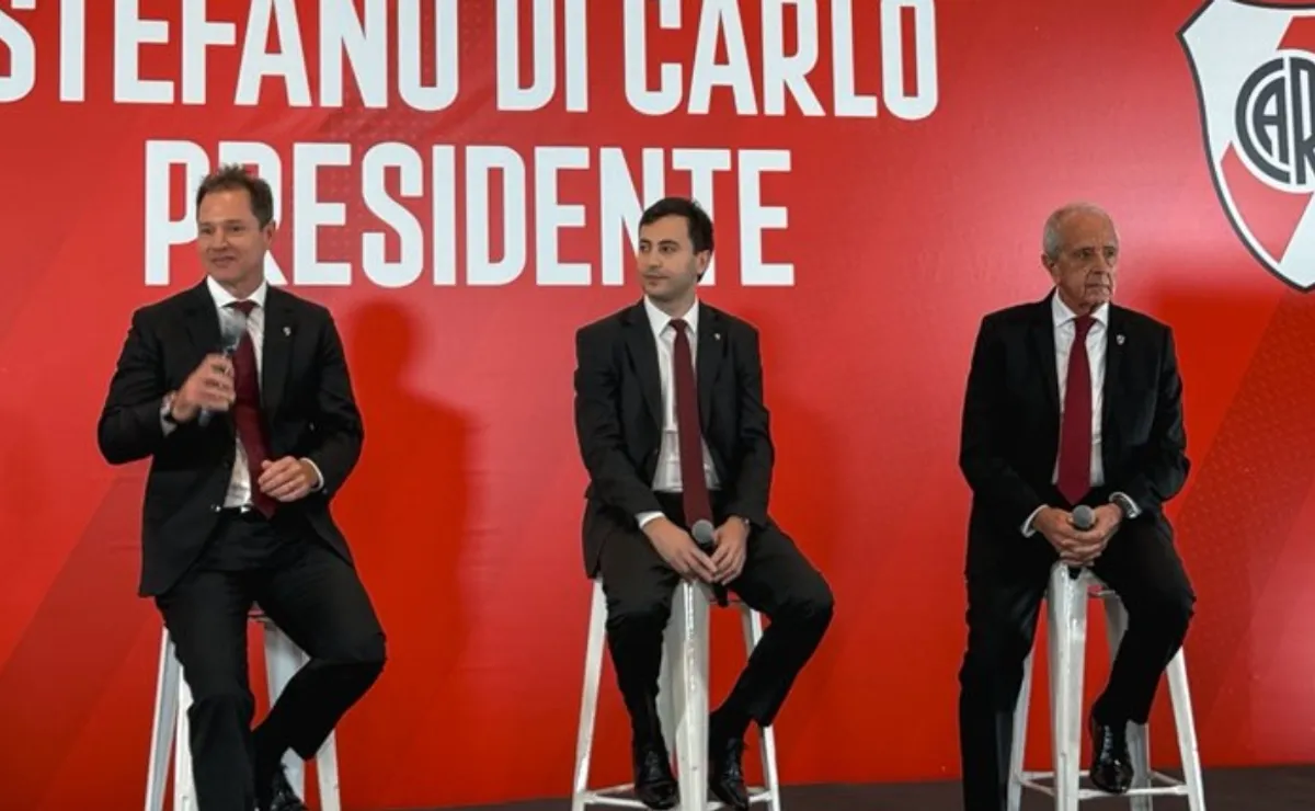 Con el respaldo de Brito y D'Onofrio, Di Carlo lanzó su candidatura como presidente de River