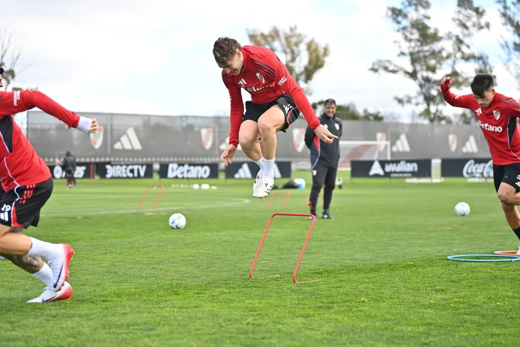 River se entrenará pensando en la llave con Unión en Mendoza.