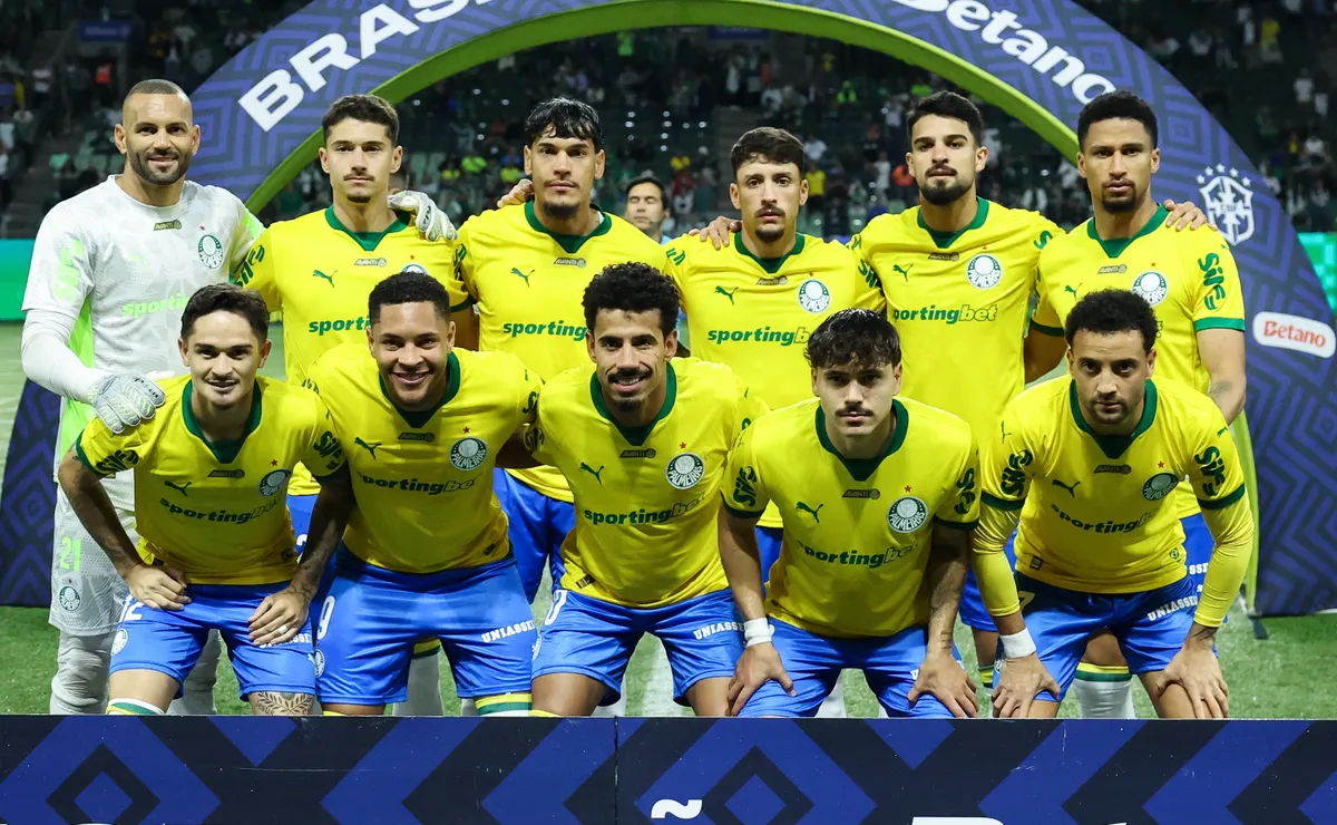 Palmeiras goleó en Brasil.