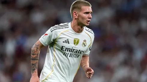 Críticas para Mastantuono en España.