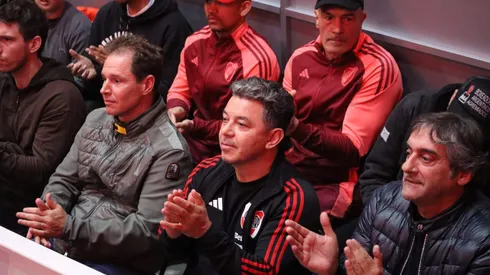 Gallardo disfrutó de una velada de boxeo en el Monumental.