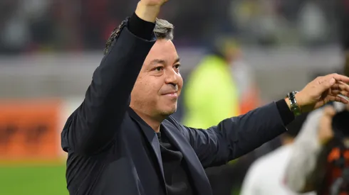 El Muñeco sorprendió con el once.