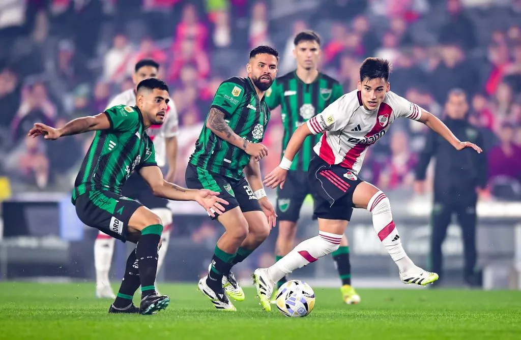 Subiabre jugó 67 minutos en el partido frente a San Martín de San Juan. (Getty Images)