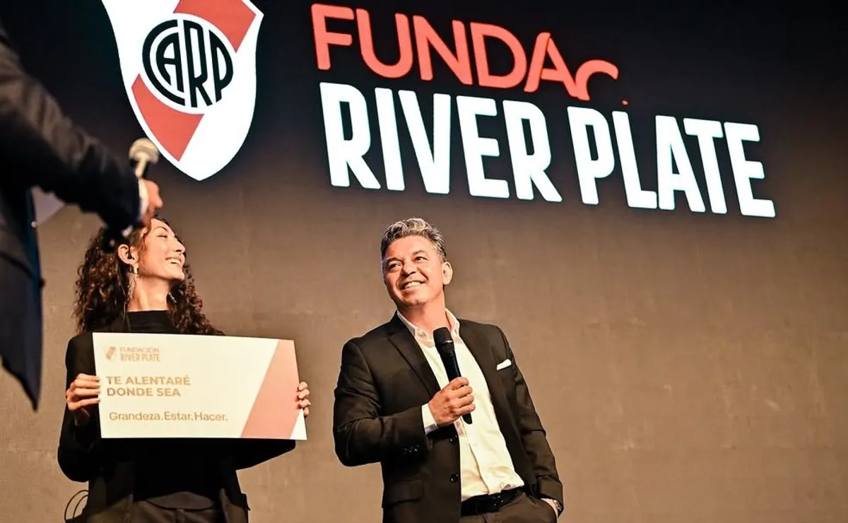 Gallardo, presente en la cena de Fundación River.