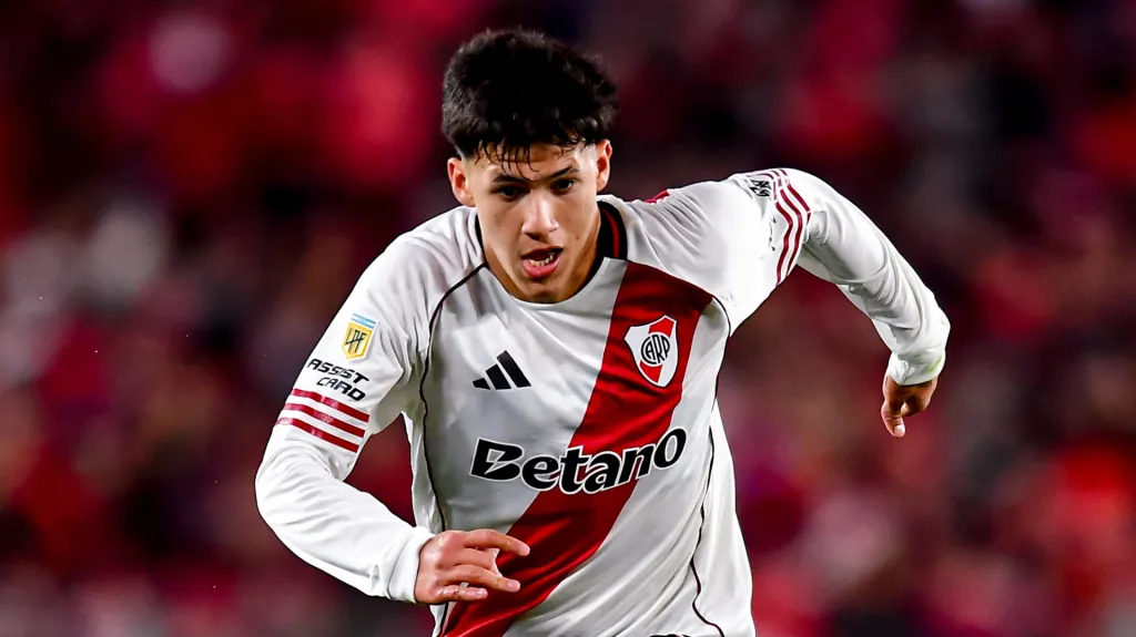Meza es una de las joyas de River y está teniendo minutos con Gallardo.