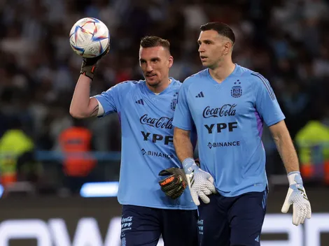 Dibu Martínez se rindió a los pies de Armani: "Es el mejor de la historia"