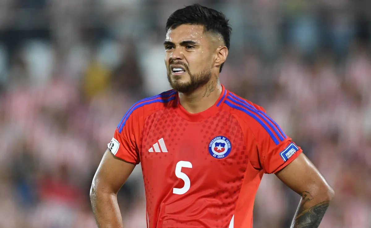 Paulo Díaz y un error insólito para Chile.