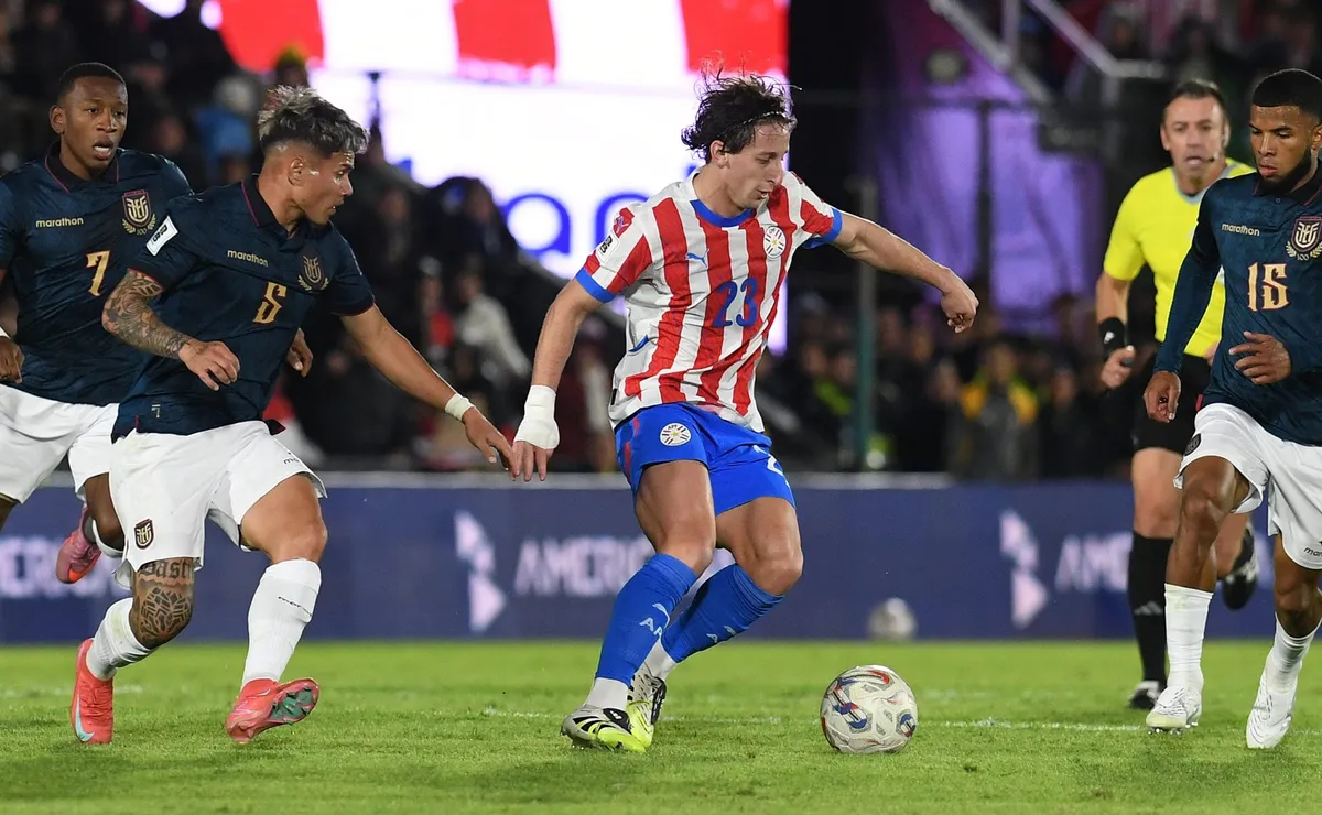 Galarza Fonda sumó minutos ante Ecuador.