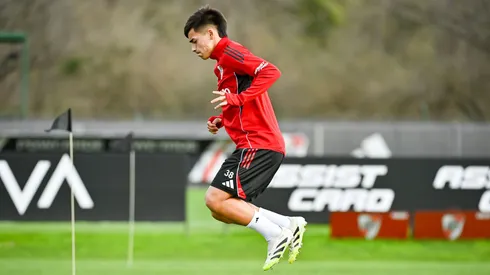 Por qué el juvenil todavía no extendió su vínculo.