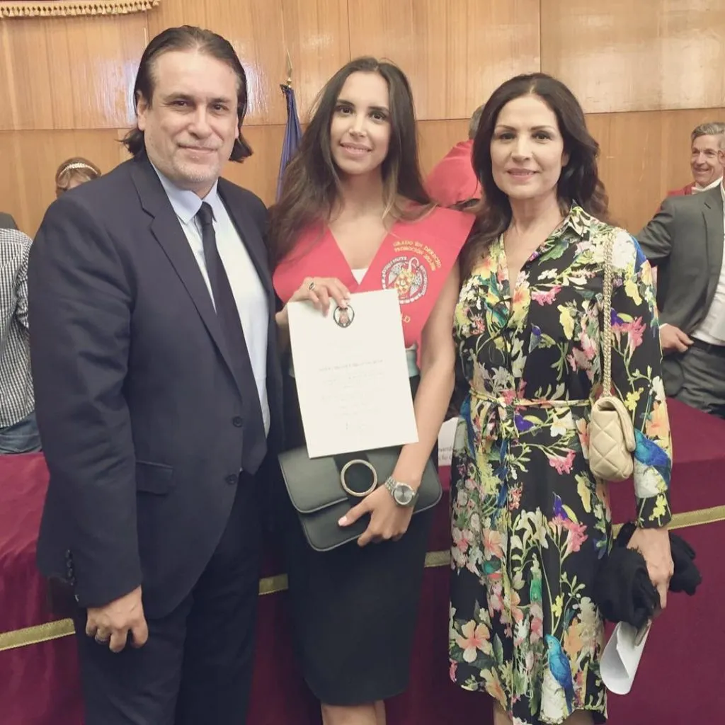 El ex jugador de River Mauricio Trillo con su hija, Carolina, fruto de su matrimonio con la ex Azúcar Moreno Encarna Salazar.