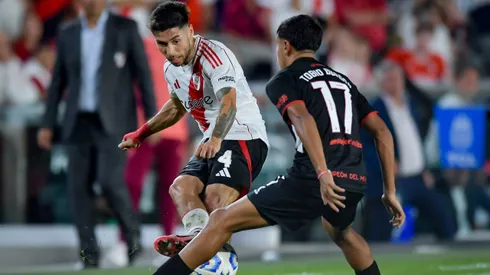 River se cruza con Estudiantes.