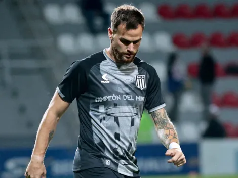 González Pírez y un minuto de terror ante River: ayudó al gol de Nacho Fernández