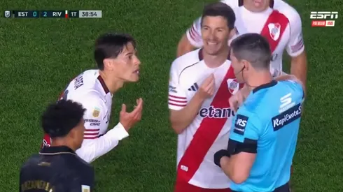 VIDEO | Martínez Quarta se fue expulsado por doble amarilla y Gallardo explotó