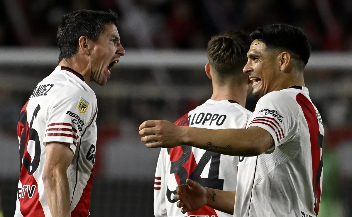 Galoppo y Nacho, los goleadores de River en La Plata.