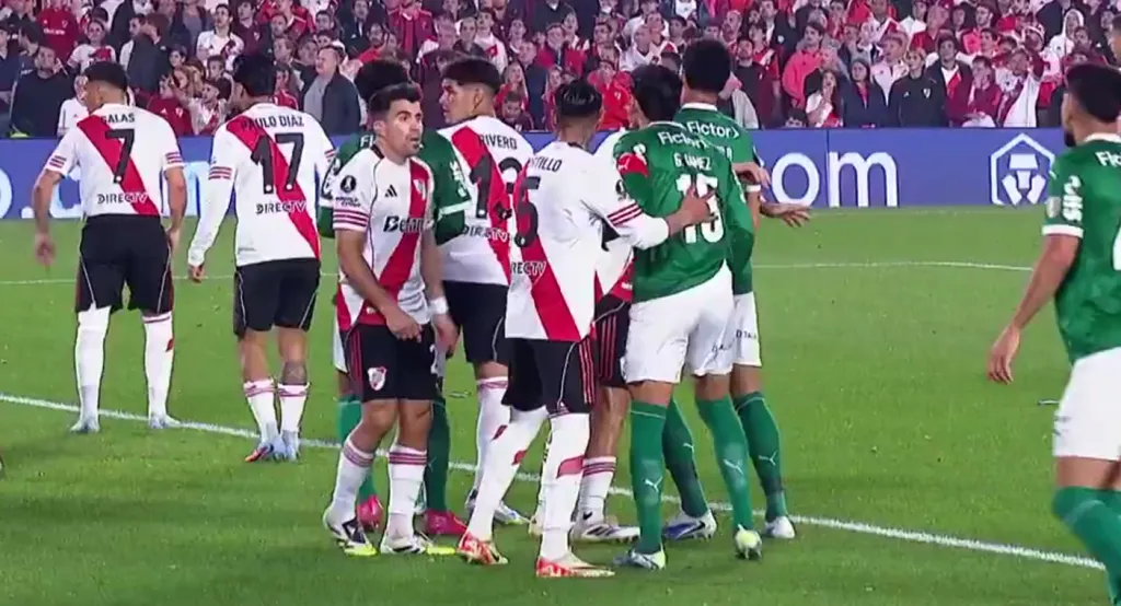 Portillo perdió a Gómez en el primer gol. Foto: Captura ESPN.