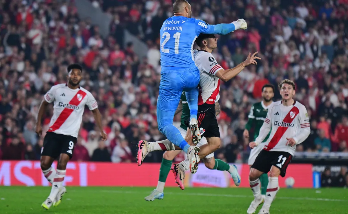 Polémica en River vs. Palmeiras.