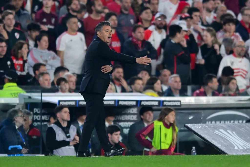Gallardo vivió muy enérgico el partido ante Palmeiras.