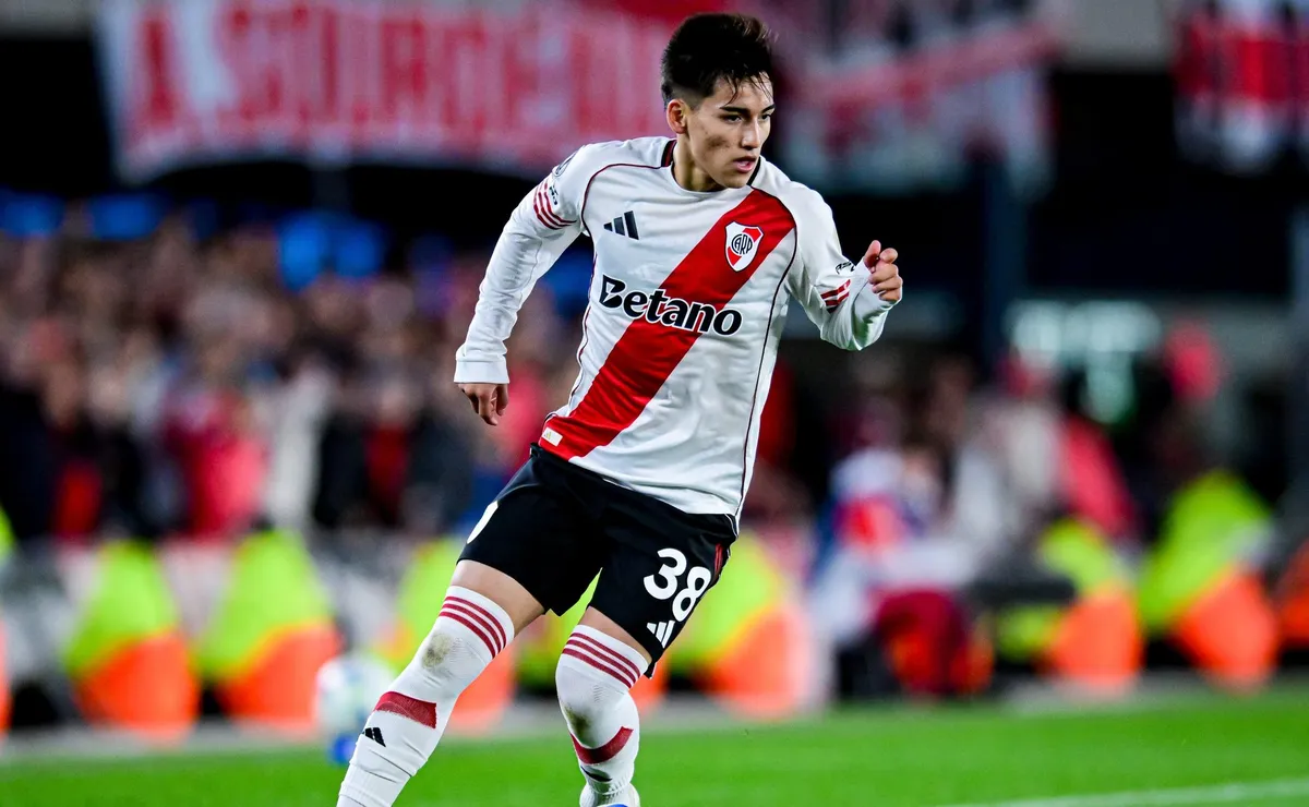 Subiabre no es tenido en cuenta por su situación contractual.
