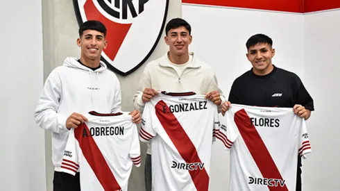 River acordó varios contratos.