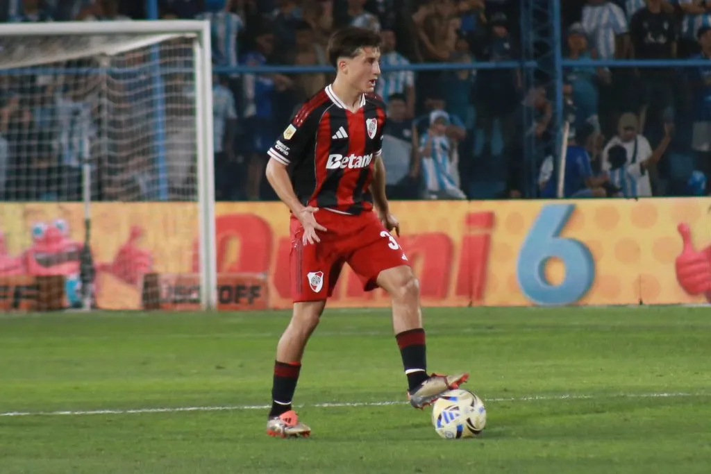 Buen debut de Agustín De la Cuesta en River.