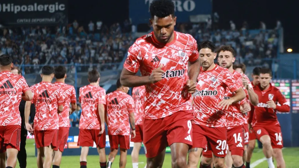 Borja, otro que tuvo una noche para el olvido en Tucumán.