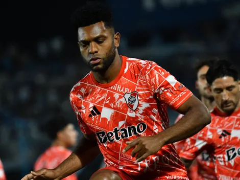 A meses de quedar libre, Borja volvió a colmar la paciencia de los hinchas