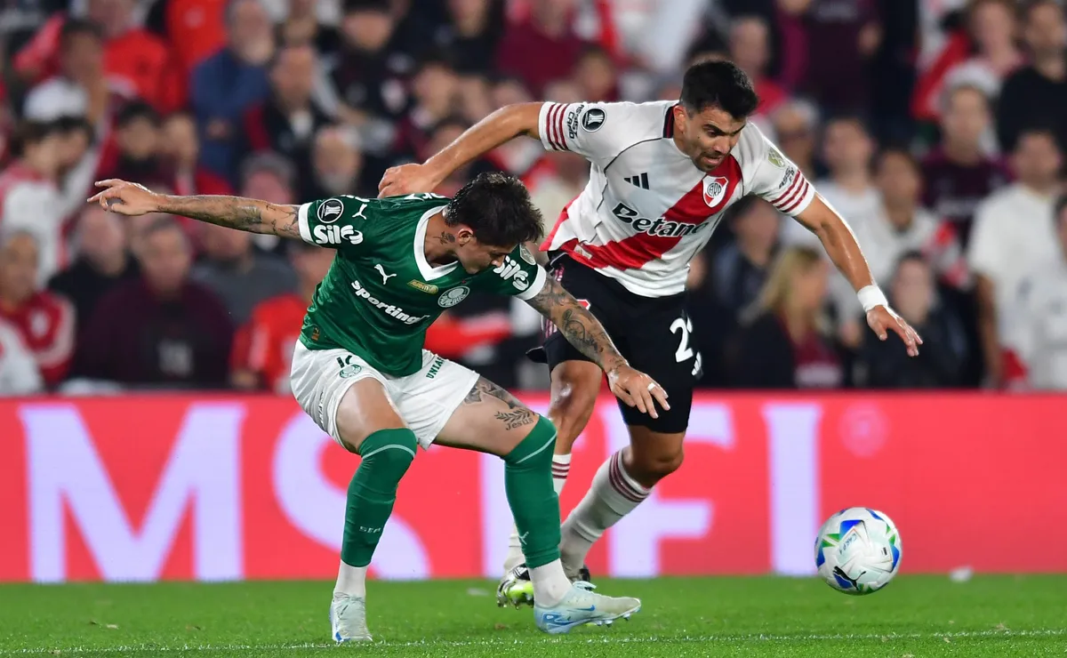 Palmeiras tiene una ventaja de un gol esta noche ante River.