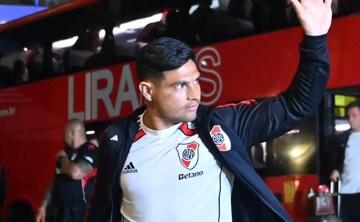 River llegó a Brasil a la espera del partido.