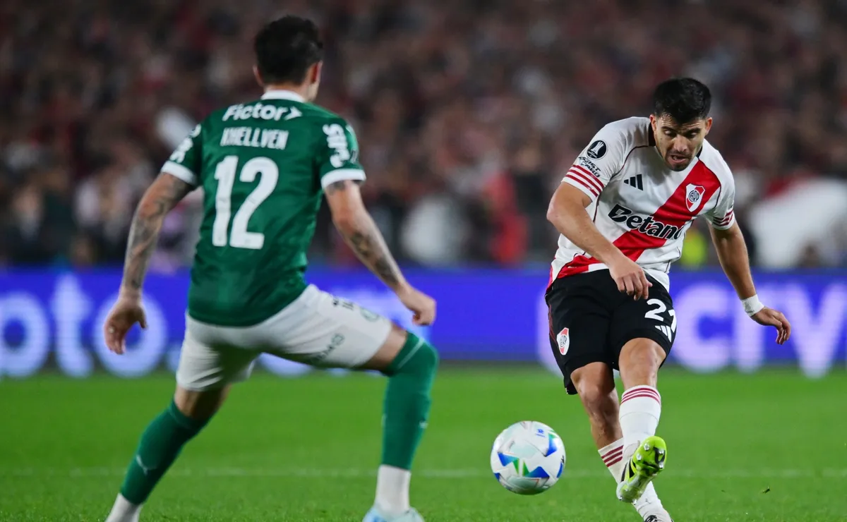 Acuña, en la ida de River vs Palmeiras.
