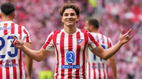 Julián puso el 4-2 para Atlético con un doblete.