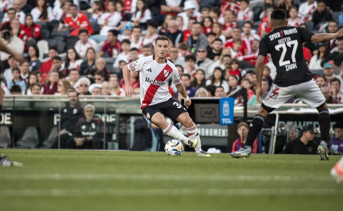 Galoppo habló de la eliminación en Libertadores.